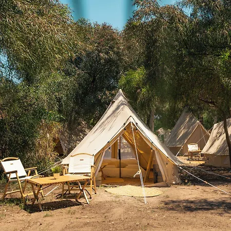 Kampaoh ラグジュアリーテント ヴァッレドーリア